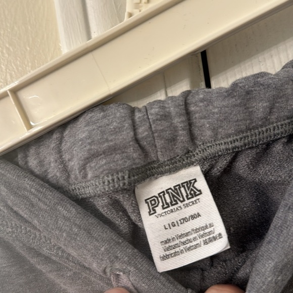 Pink Victoria secret sweatpants - Picture 4 of 5